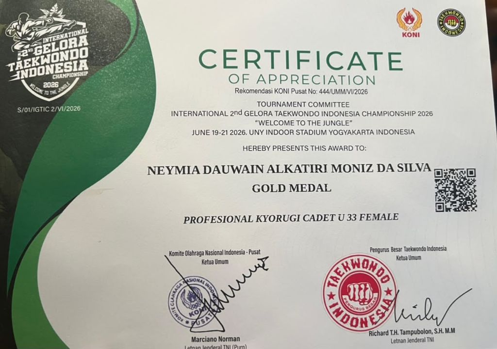Neymia's Gold Medal certificate for Professional Kyorugi Cadet U33 Female